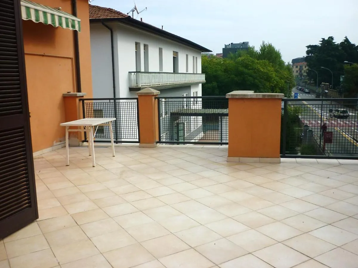 House With One Bedroom In Bologna With Wonderful City View Terrace And Wifi إيطاليا